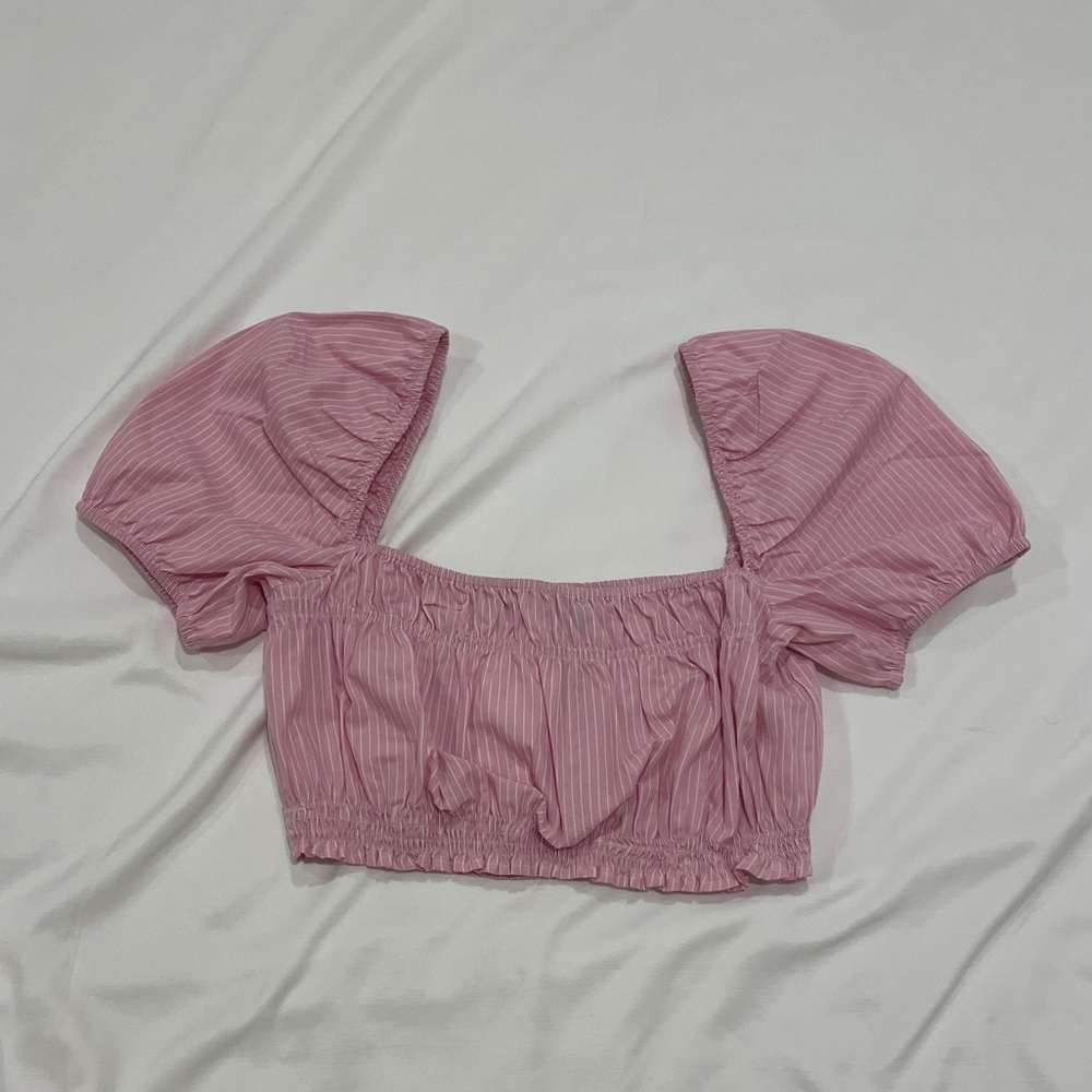 Women Zara crop top